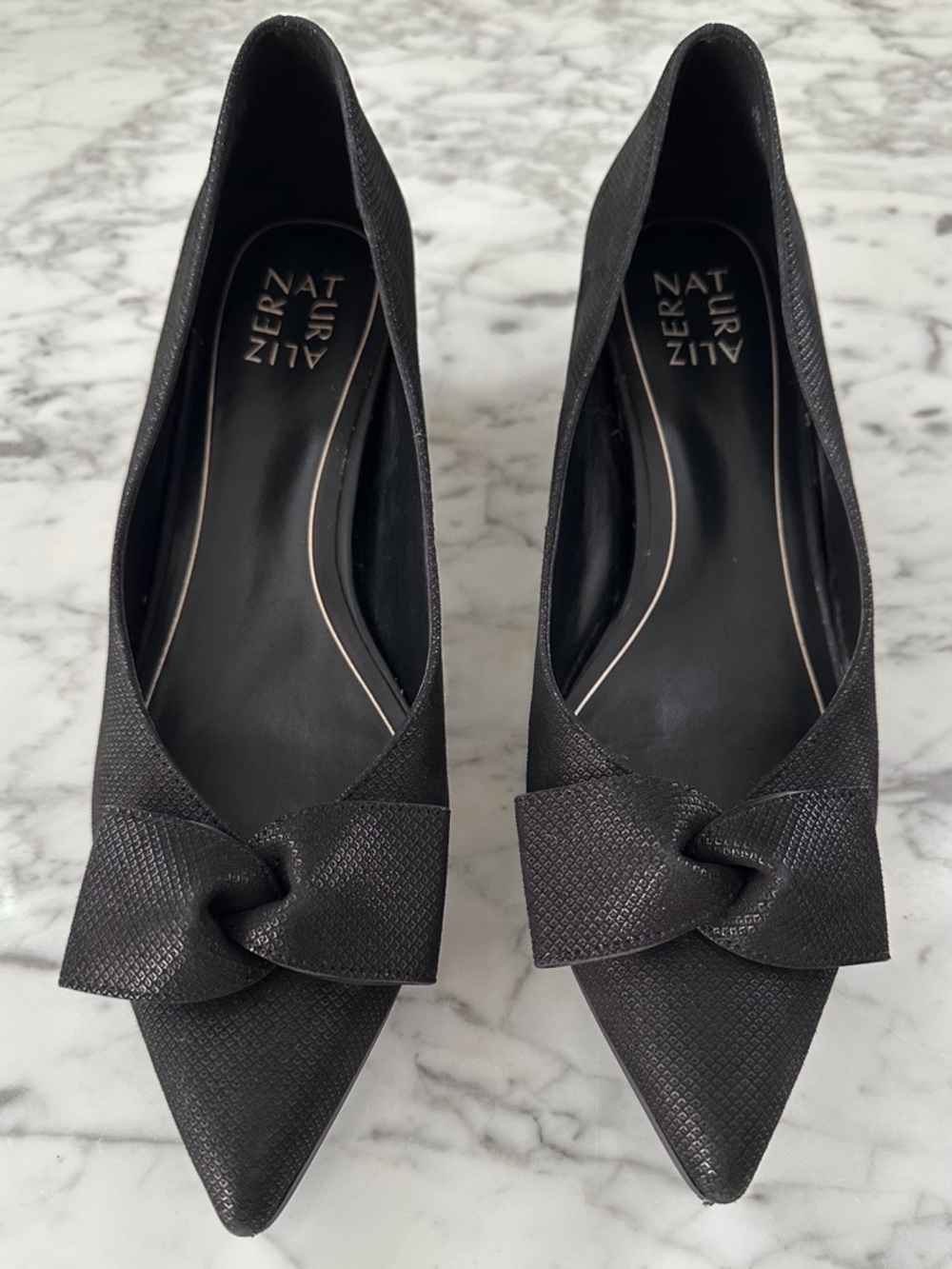 Naturalizer Mavis Black Pointed Toe Bow Low Chunky Heel Dress Shoes 9.5W